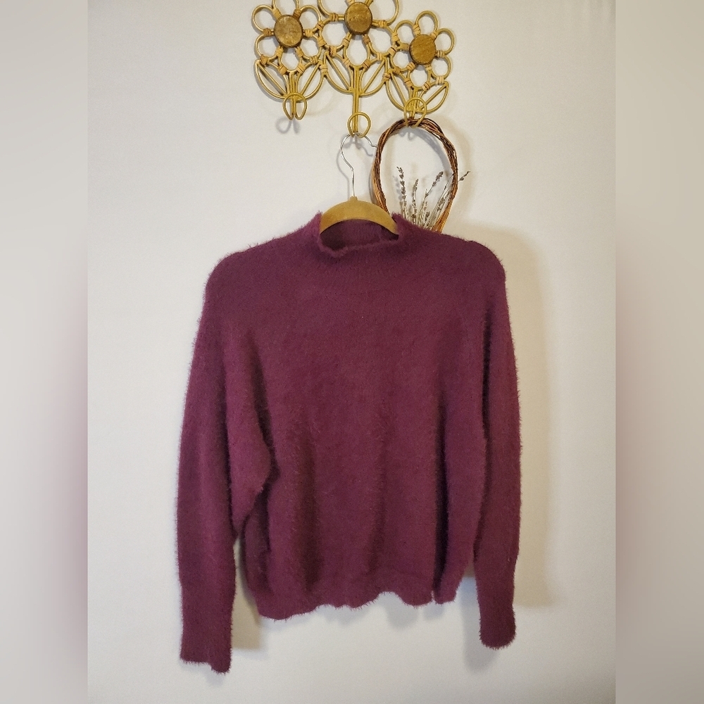 Plush Purple Women's Sweater - Picture 4 of 6